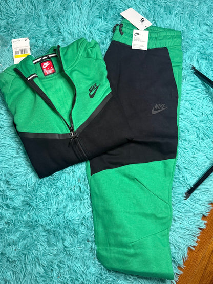 Joggers set