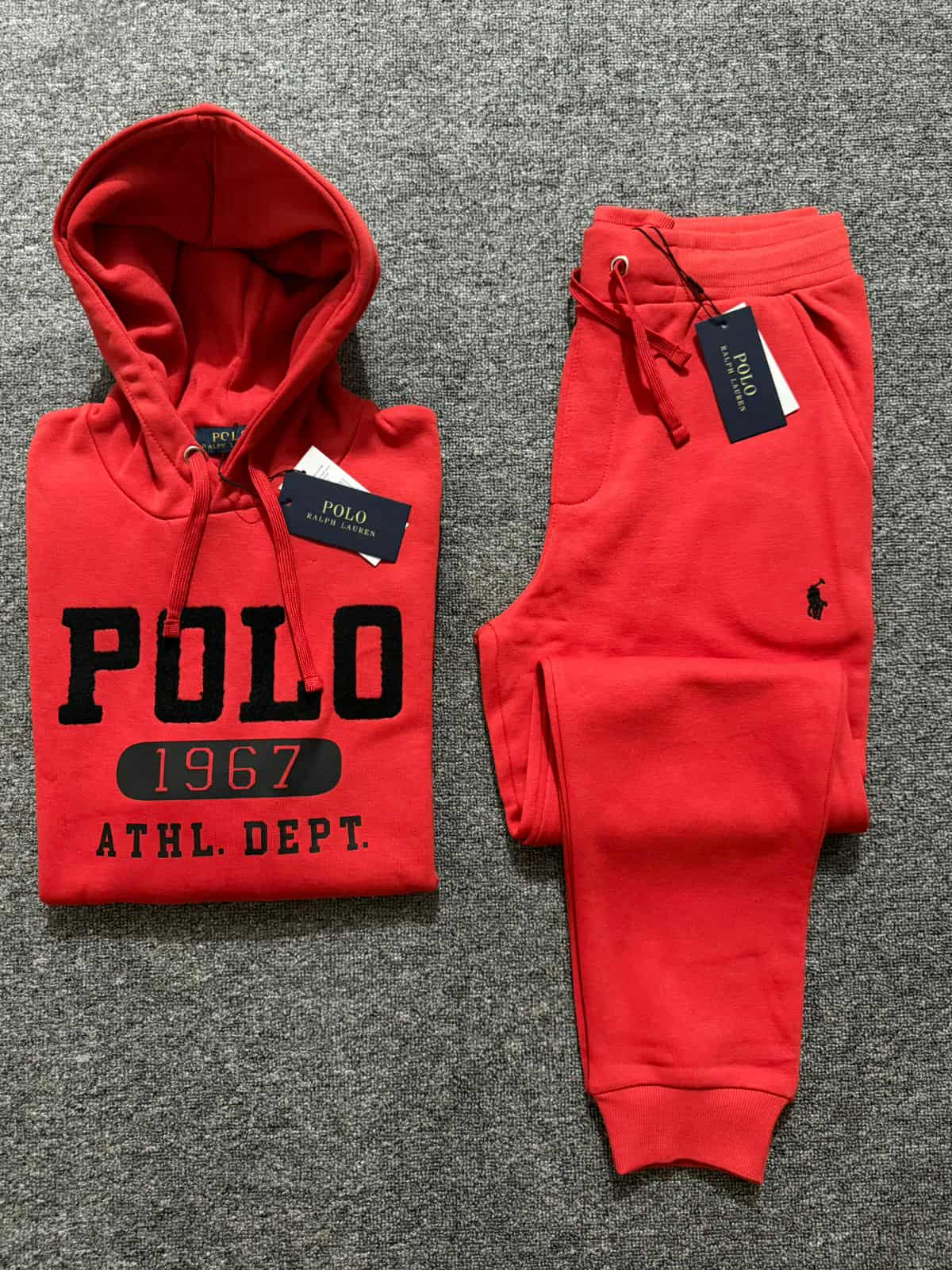 Men joggers set