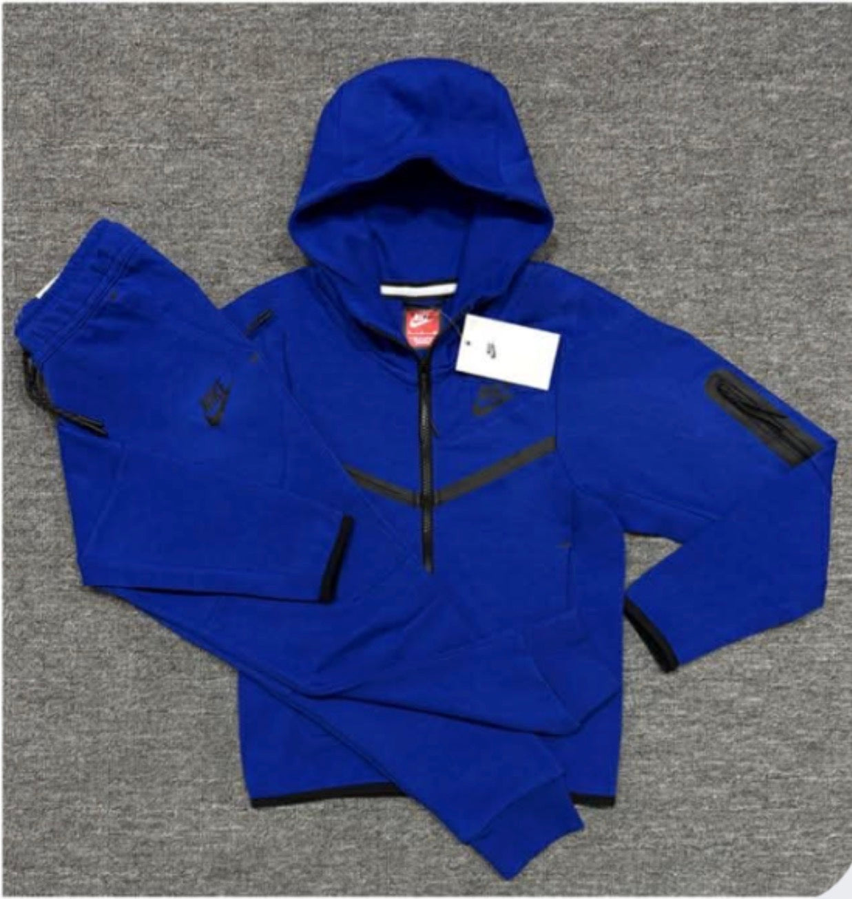 Kids joggers set