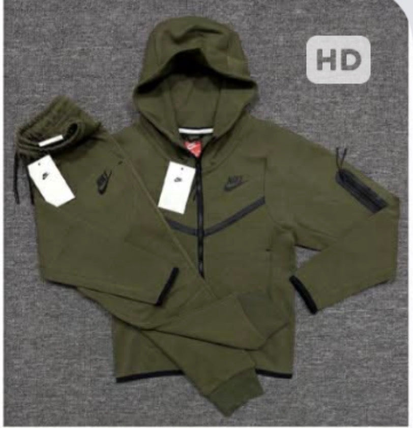 Kids joggers set