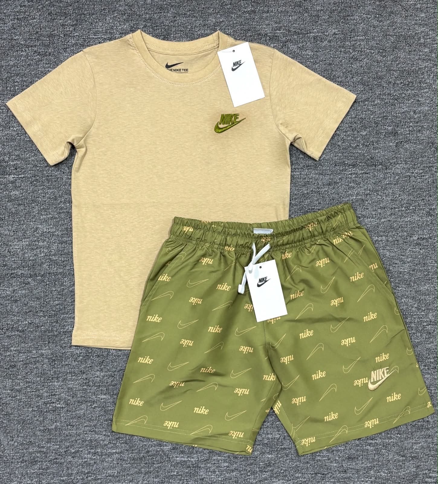 Kids short sets
